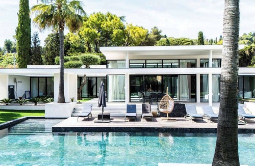 Mougins Apartment | Exceptional Villa with Pool 5BR/10P – Mougins