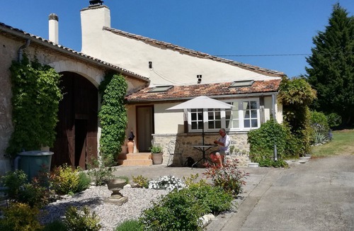 Saint-Eutrope-de-Born Cottage | Exclusive Adults only Beautiful French Cottage