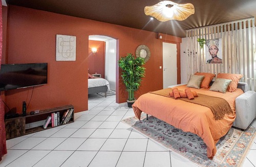 Decines-Charpieu Apartment | Expo & Event Stay Eurexpo LDLC Groupama Stadium OL
