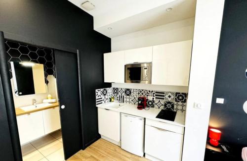 7th Arrondissement Apartment | Faidherbe 1 - Studio - Berthelot
