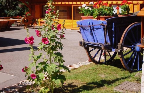 Chantemerle Ski Chalet | flat - 9 rooms - 14/15 persons