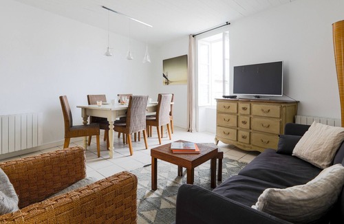 Les Portes-en-Re Apartment | Flat with garden in the heart of Les Portes en Ré