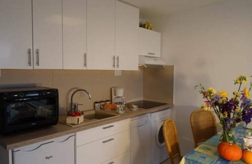 Theoule-sur-Mer Apartment | Flat with panoramic sea view, swimming pool, parking