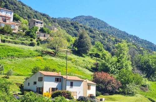 Tolla House | Forca d'Olmu - Lake side
