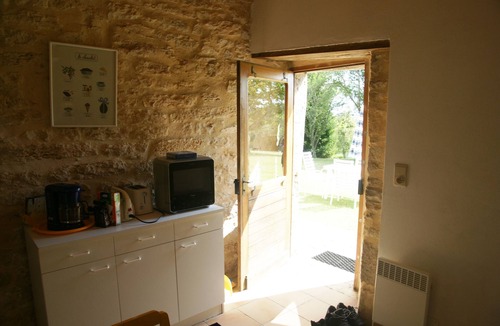 Ussel House | Former sheepfold in the middle of an orchard and a 2 ha meadow