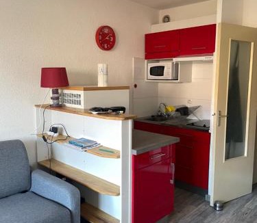 Frejus Apartment | Fréjus, Studio dans résidence avec Piscine
