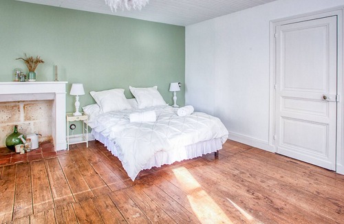 Brantome-en-Perigord Cottage | Gite Brantôme en Périgord-Brantôme, 4 bedrooms, 12 persons