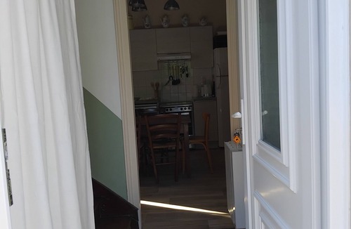 Rouffignac-Saint-Cernin-de-Reilhac House | Holiday Home “Les Glycines” with Private Terrace and Garden