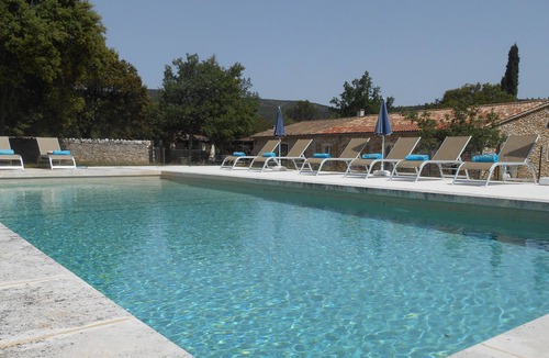 Saint-Maximin-la-Sainte-Baume House | Grande Maison Avec Piscine Avec vue sur la Sainte Baume