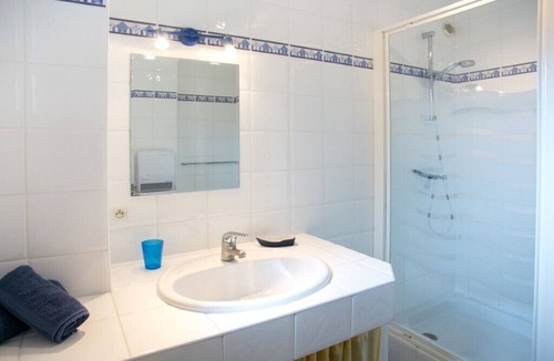 Thuir House | FR945, Carignan (Sleeps 6, 3 Bedrooms)
