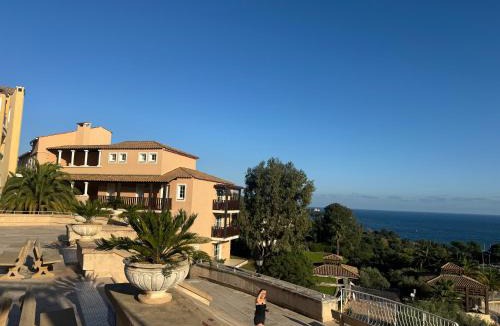 Cap Esterel Apartment | French Riviera Grand Resort Oasis -Cap Estérel Sea, Pools & Mountains