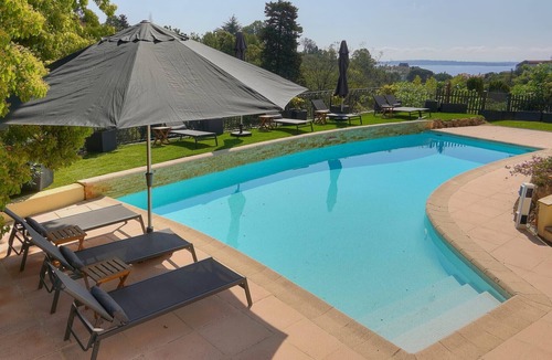 La Croix des Gardes Villa | FRGK Villa Mathis Cannes - Luxury, Ocean View & Pool