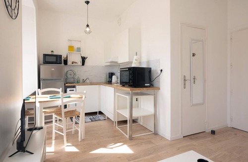 Allevard Apartment | Furnished Studio Opposite the Thermal Baths with Wi-Fi