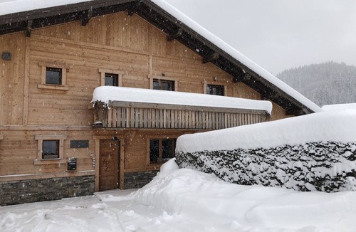 Araches-la-Frasse Apartment | "Génépi" Studio Loft duplex in a chalet