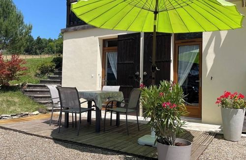 Campagne Apartment | gîte Au Pré des Sources next to the countryside castle
