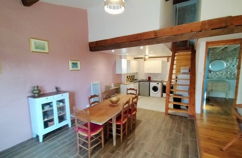 Bellon Cottage | Gîte "danielle" Classé 3 Pour 6 Personnes Avec Piscine