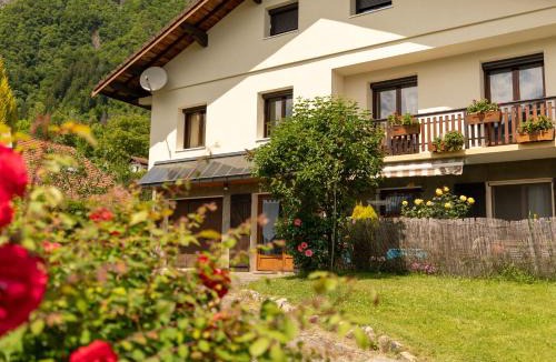 Ugine Apartment | Gîte dans hameau