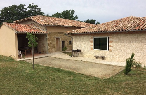 Serignac House | Gîte des 3 Puits