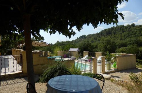 Montagnac-Montpezat Apartment | Gîte des lavandes