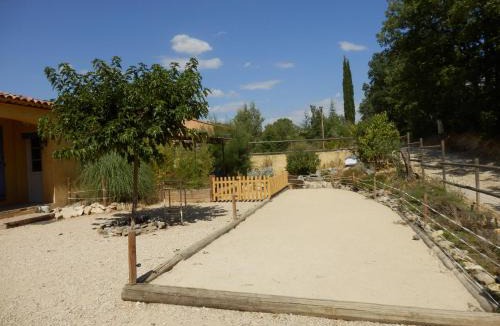Montagnac-Montpezat Apartment | Gîte des lavandes