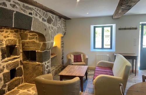 Cisternes-la-Foret House | Gîte du Redondet