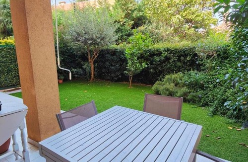 Frejus Port Apartment | Garden studio 150 m from the beach