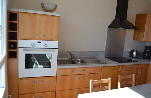 Plouarzel Cottage | Giîte between land and sea <