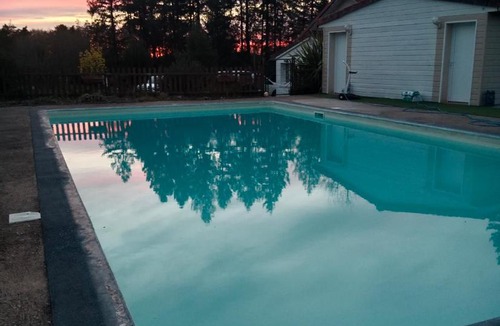 Augignac House | Gite 1 Arum, la Sapinière-24300-parc-3ha-piscine-étang-mini golf