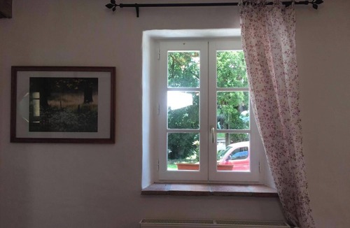 Cabas-Loumasses Cottage | Gite Au Débent Converted Barn Light,Airy,Spacious