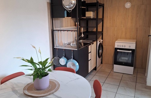 Chambon-sur-Voueize House | Gite based in an award winning village. Family friendly and Pets welcome!