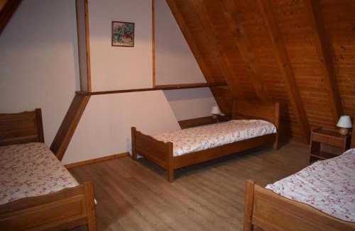 Caniac-du-Causse House | gite de costes