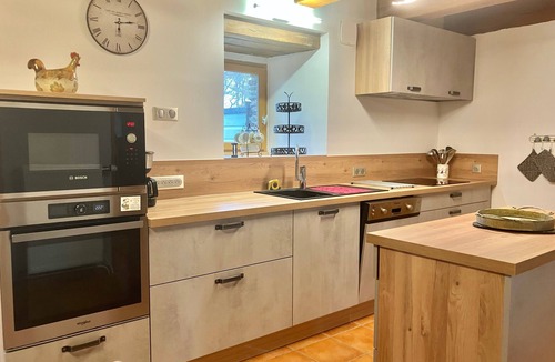 Saint-Igeaux House | Gite De Kerigochen - Kraou Tomm with Private Terrace, Private Garden, and Wi-Fi