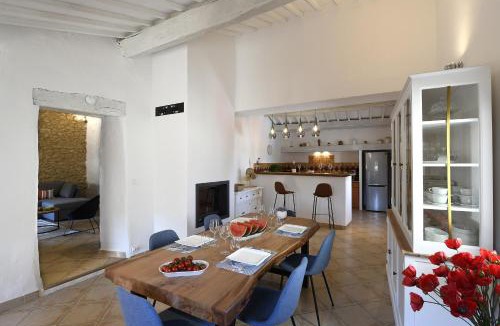 Roussillon House | Gite des Demoiselles