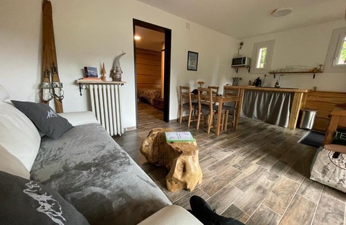 Greolieres Apartment | Gite du Prinas