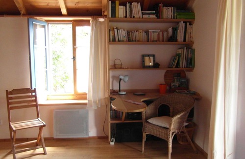 Vaour House | Gite for 2 - bright, natural, quiet and comfortable