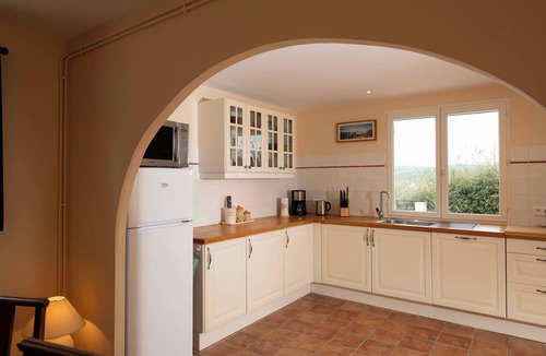 Carces Apartment | Gite Guillaume. with private heated pool. Privacy and plenty of space