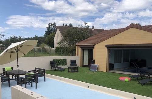 Saint-Yrieix-les-Bois House | Gite in Limousin Private exclusive heated pool for your use only large patio