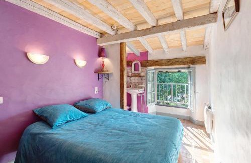 Salles House | Gite La Giscardie