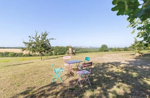 Salles House | Gite La Giscardie