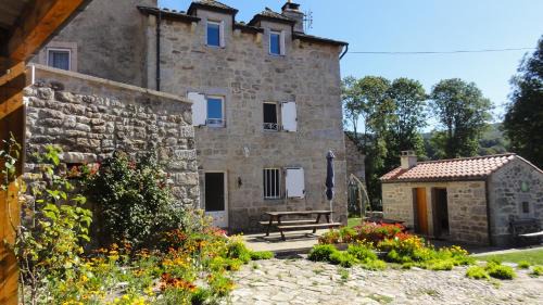 Le Malzieu-Forain House | Gite les ducs
