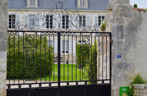 Saint Christophe Cottage | GITE Les Lodges du Château Tente Elisabeth near La Rochelle
