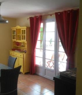 Cotignac House | Gite Les Oliviers