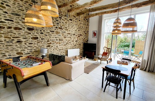 Taden House | Gîte Nolwenn easy access on ground floor, pets welcome, 15 min from beaches