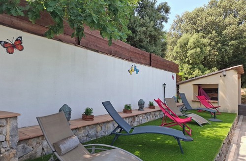 Flassans-sur-Issole Apartment | Gite PROVENCE Peaceful location between sea and mountains close to all amenities.