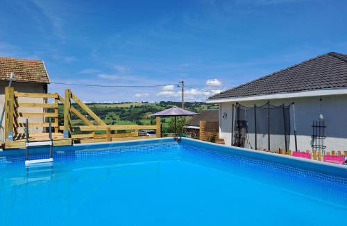 Saint-Cernin House | Gite puy Chavaroche met uniek uitzicht