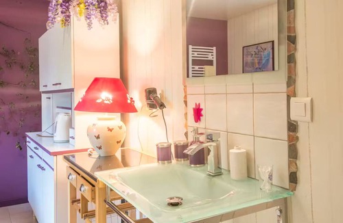 Loudeac Bed & Breakfast | GITE " RDC
