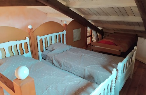 Lafarre House | Gîte "Socabenga" – Source of the Loire