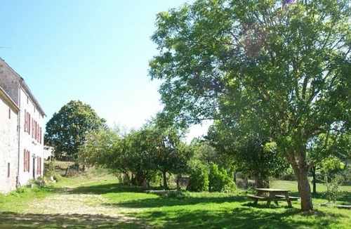 Saint-Just Cottage | Gite Val-d'Arcomie-Saint-Just, 4 bedrooms, 10 persons