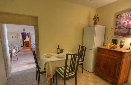 Douchapt House | Gite with swimming pool / restaurant nearby