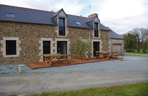 Taden Cottage | GITES BETWEEN DINAN -DINARD - SAINT-MALO (2 TO 12 PEOPLE)